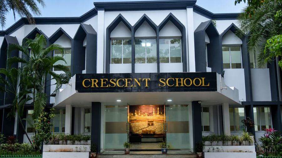 Crescent School 