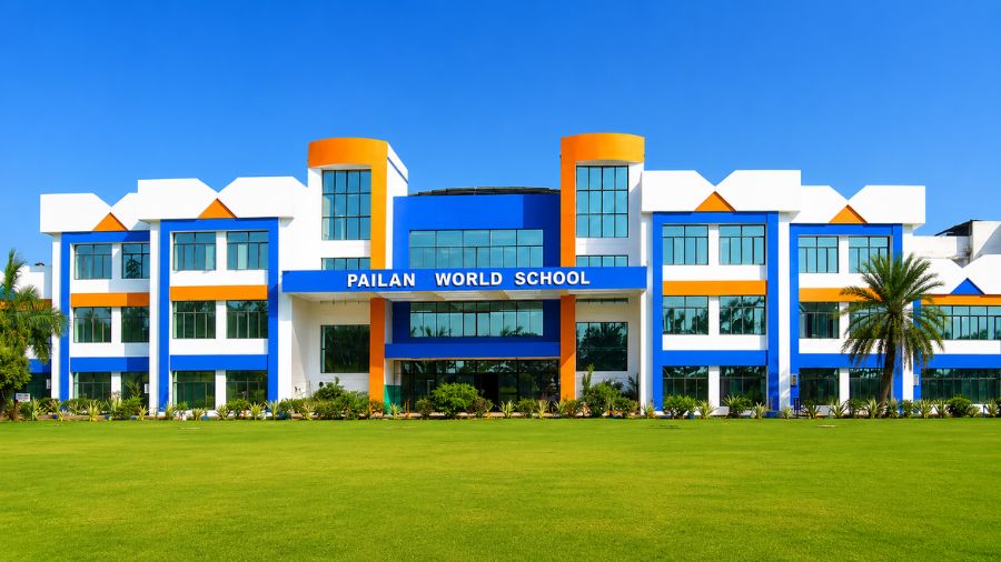 Pailan World School