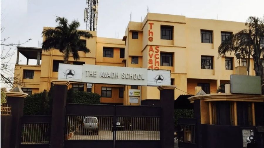 The Avadh School