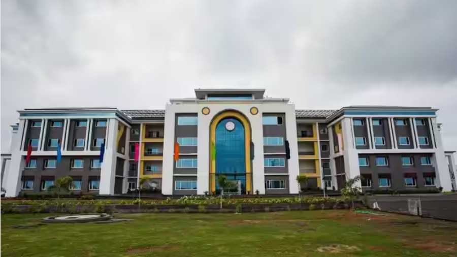 Shri Ram Centennial School, Dehradun