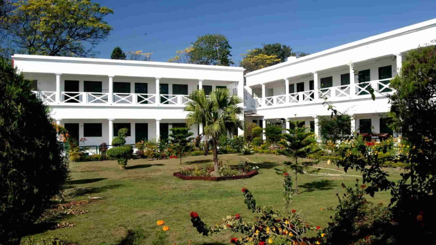 Col. Brown Cambridge School