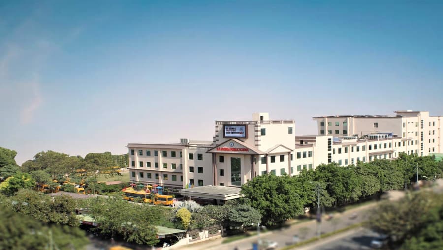 GD Goenka Public School