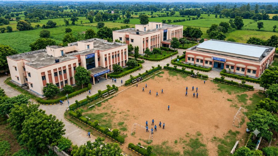 Fee and Facilities At JNV