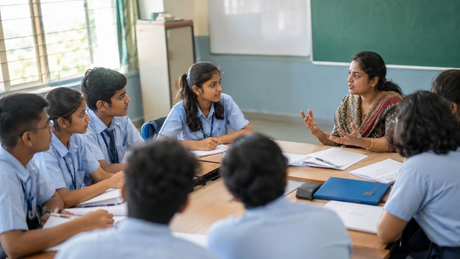 Pros & Cons of State Board Schools